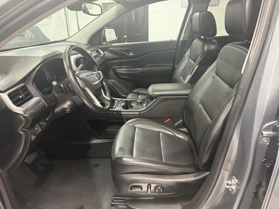 2022 GMC Acadia