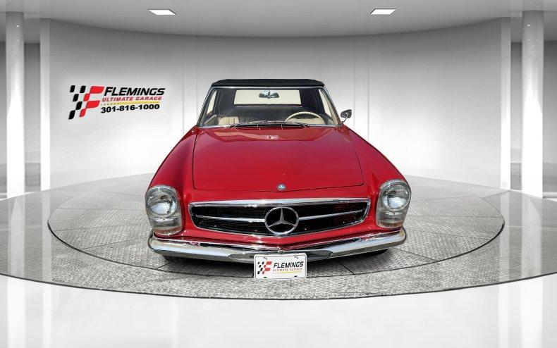 1966 Mercedes-Benz 230 SL Roadster