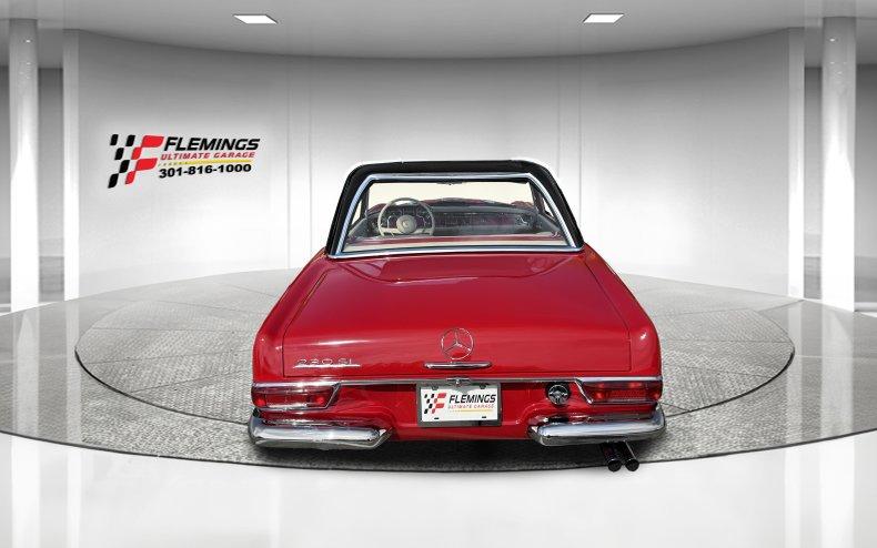 1966 Mercedes-Benz 230 SL Roadster