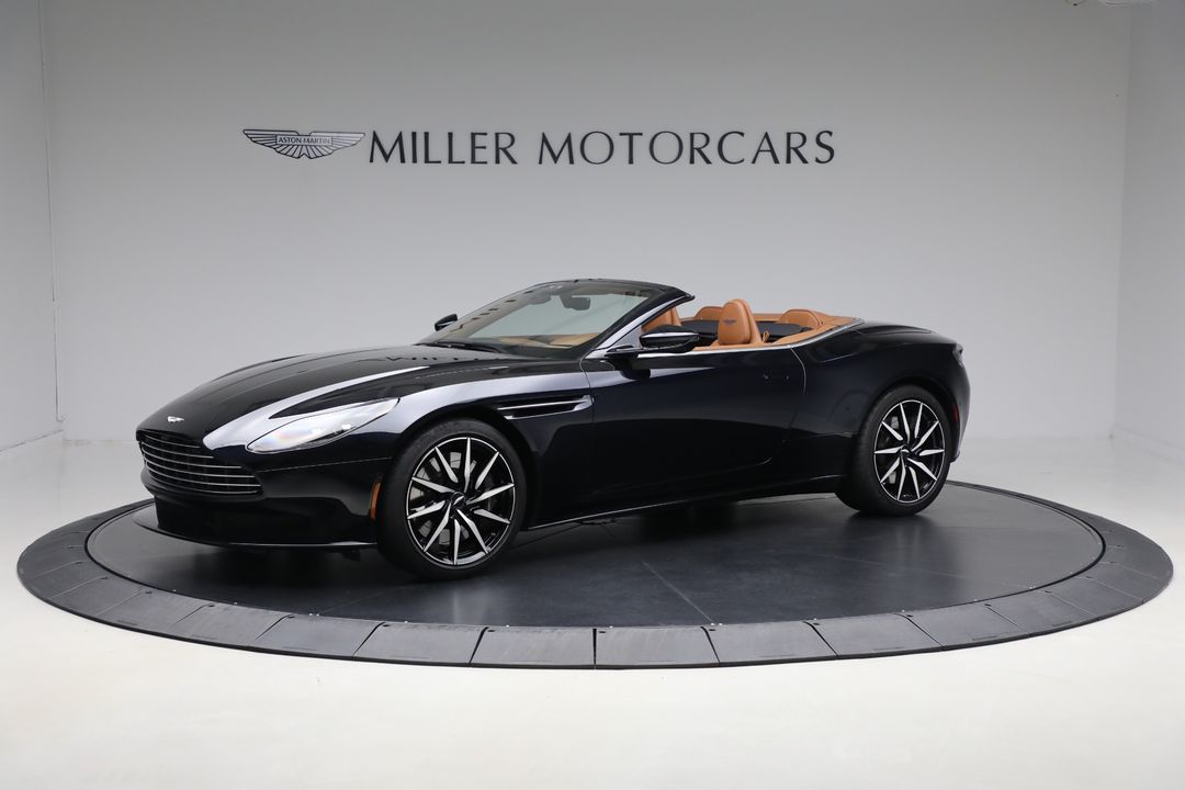 2022 Aston Martin DB11