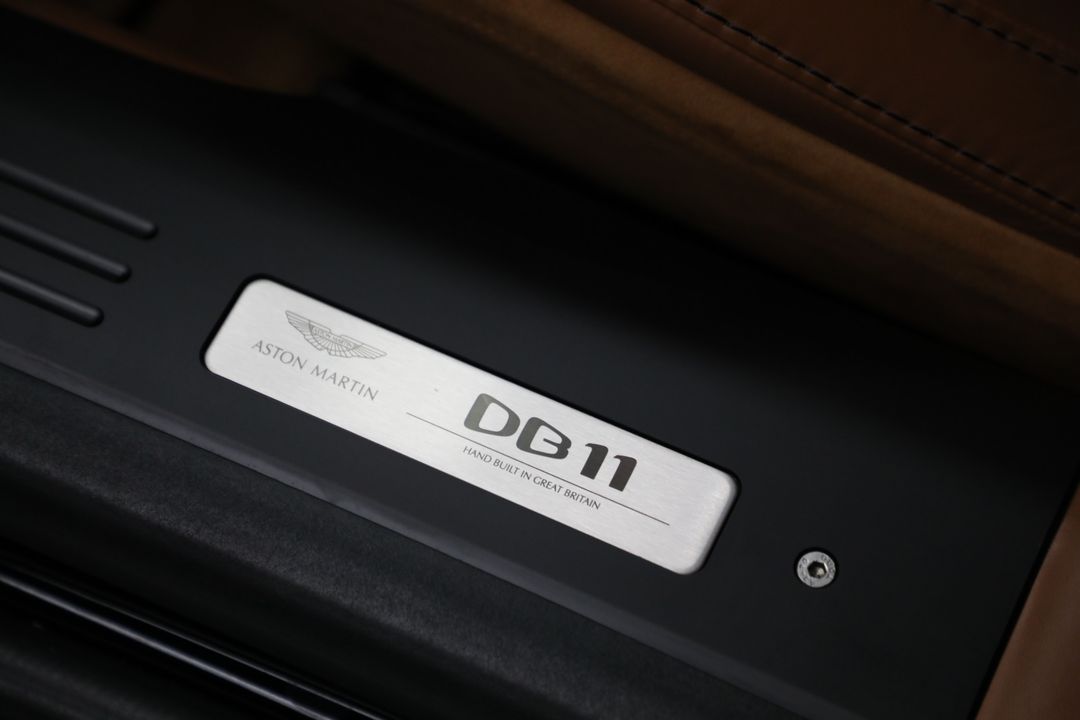 2022 Aston Martin DB11