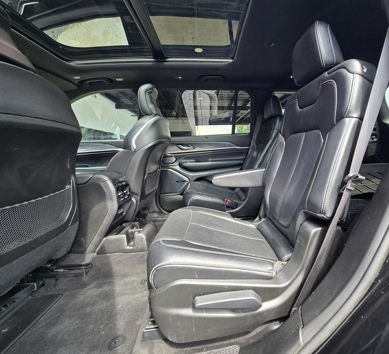 2022 Jeep Grand Cherokee L