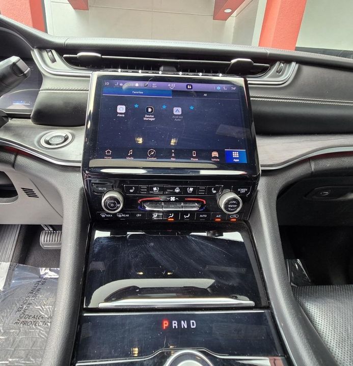 2022 Jeep Grand Cherokee L