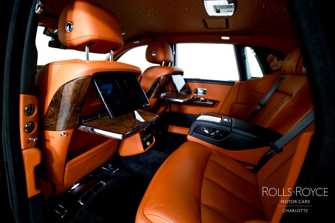 2018 Rolls-Royce Phantom