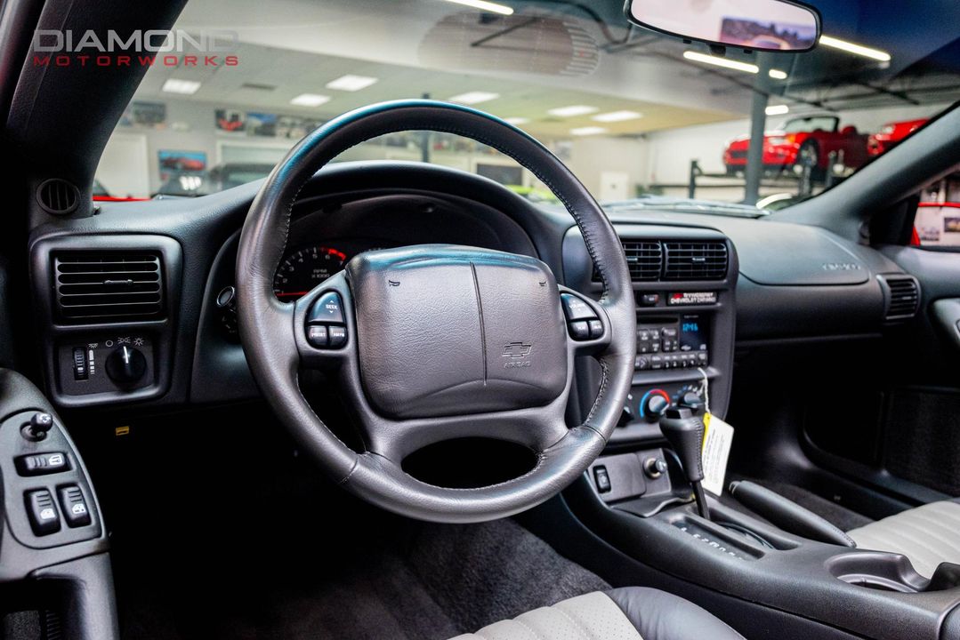 2002 Chevrolet Camaro