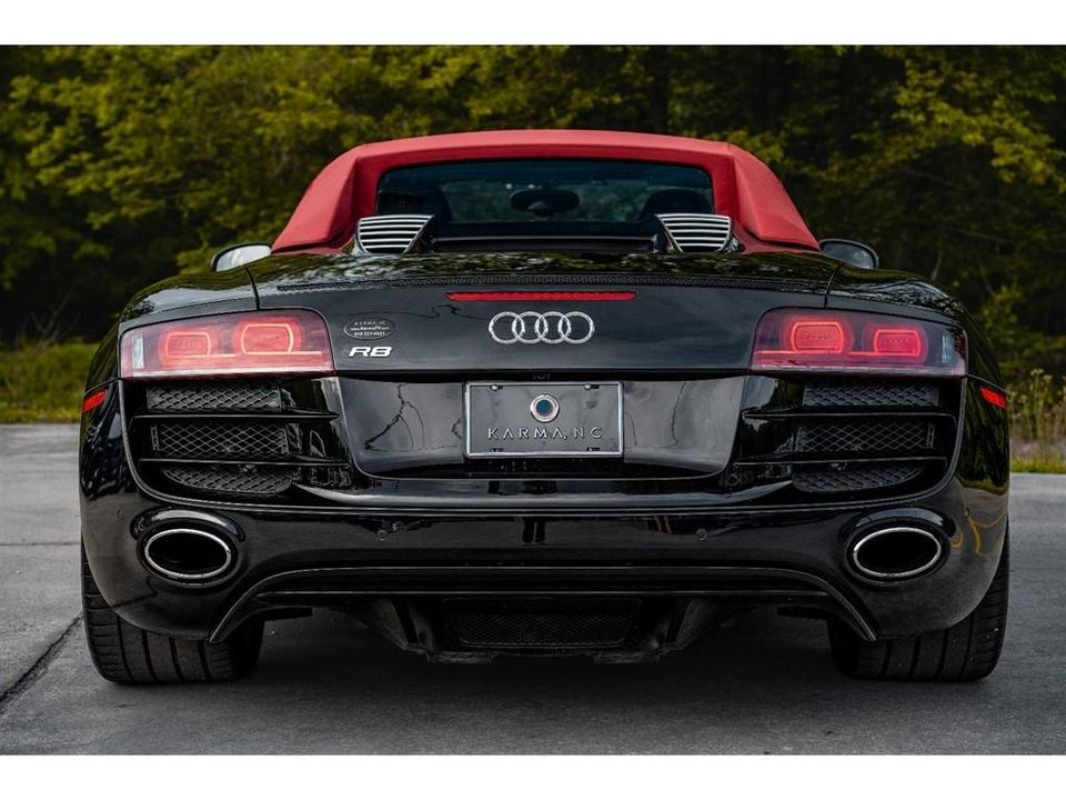 2011 Audi R8