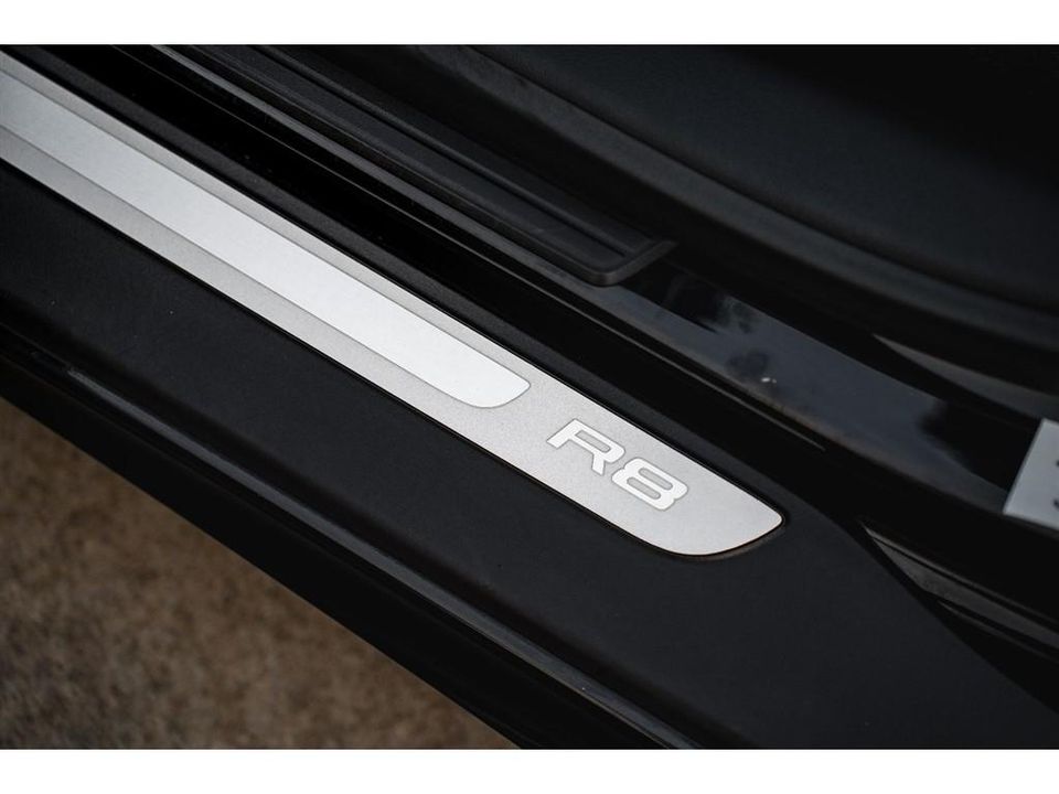 2011 Audi R8