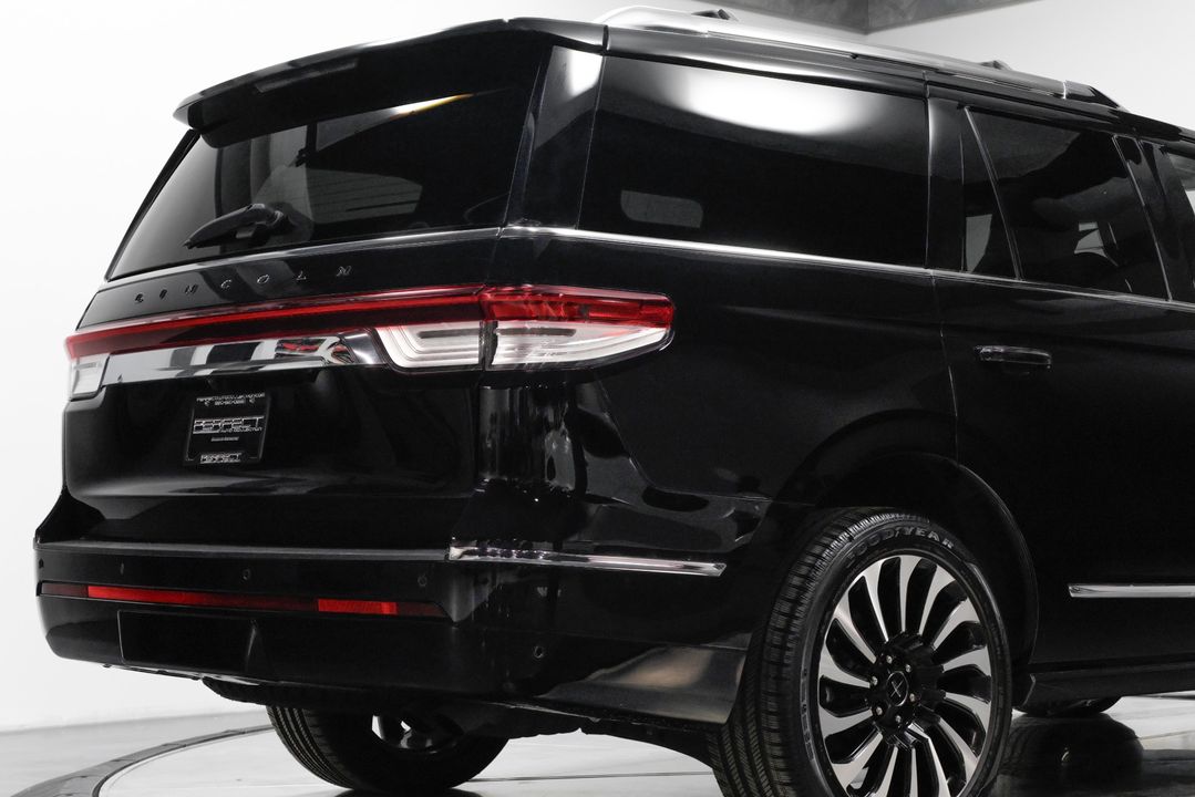 2022 Lincoln Navigator