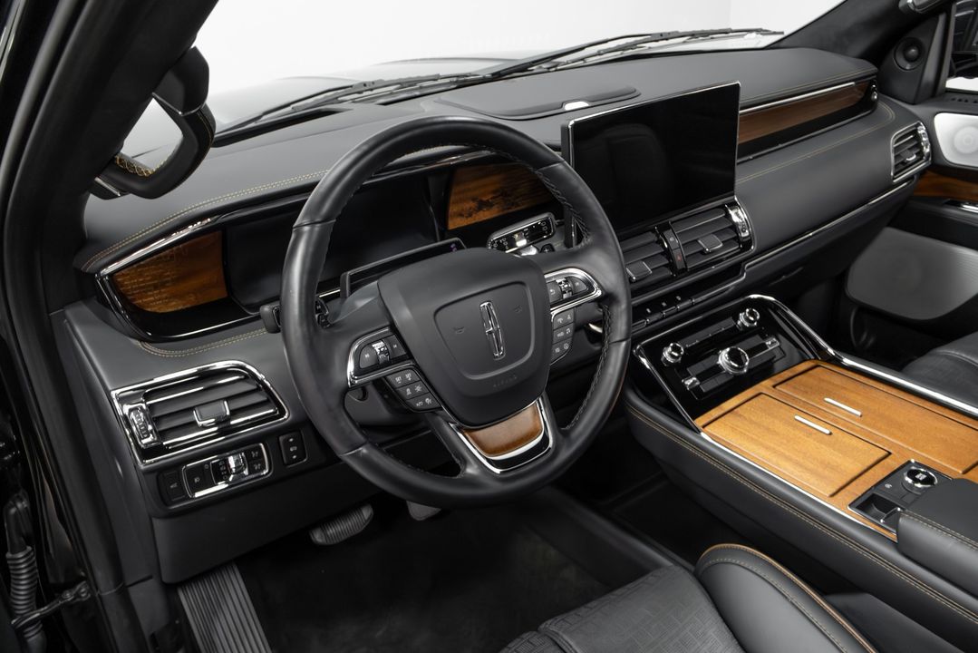 2022 Lincoln Navigator