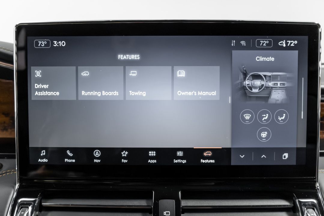 2022 Lincoln Navigator