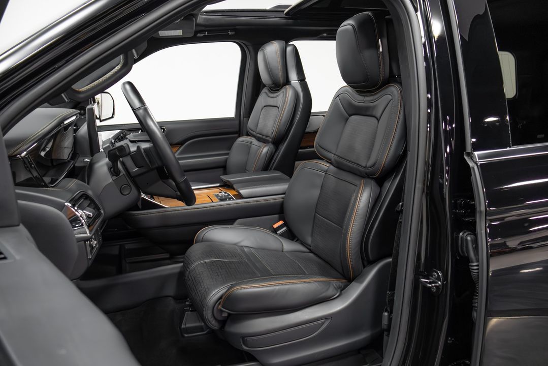 2022 Lincoln Navigator