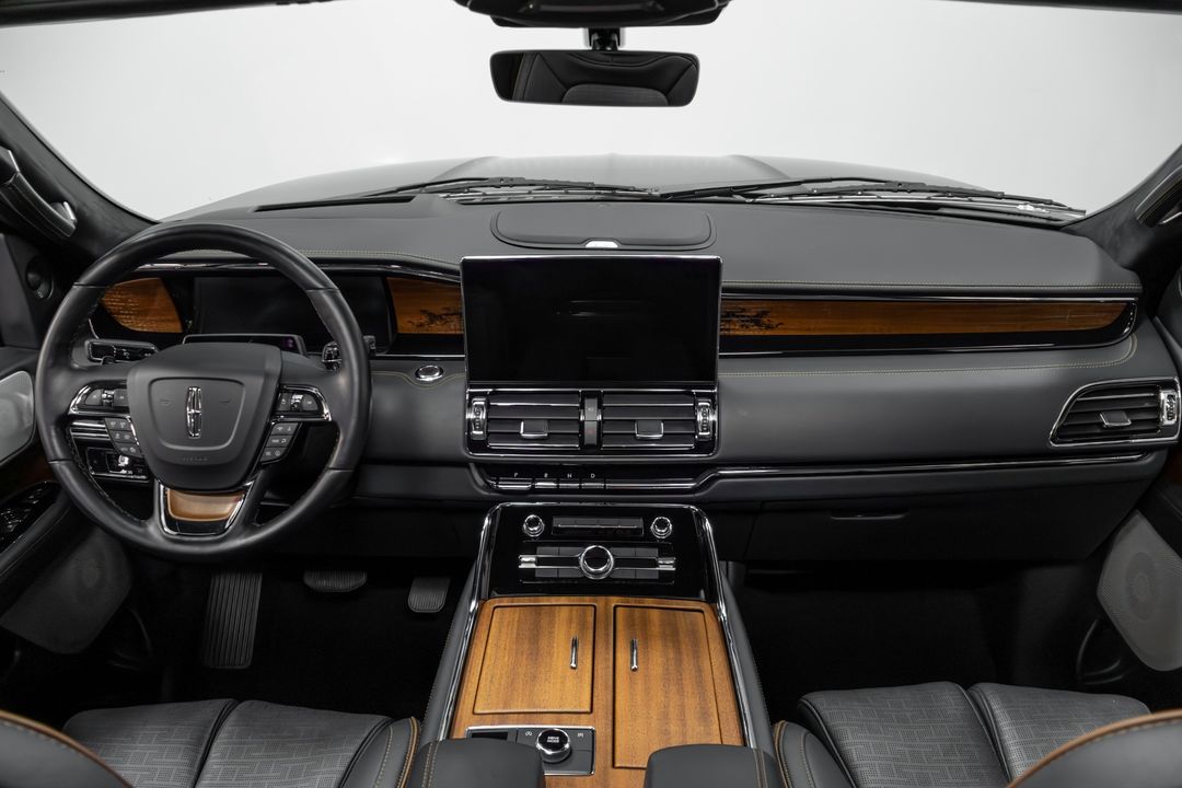 2022 Lincoln Navigator