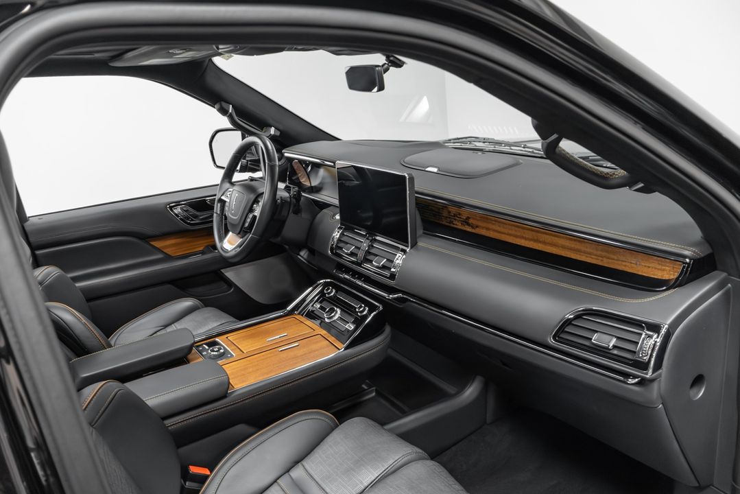 2022 Lincoln Navigator