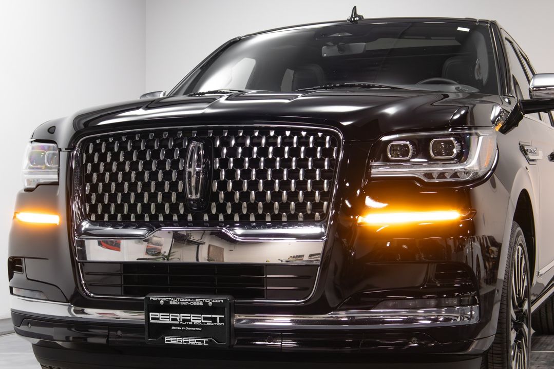 2022 Lincoln Navigator