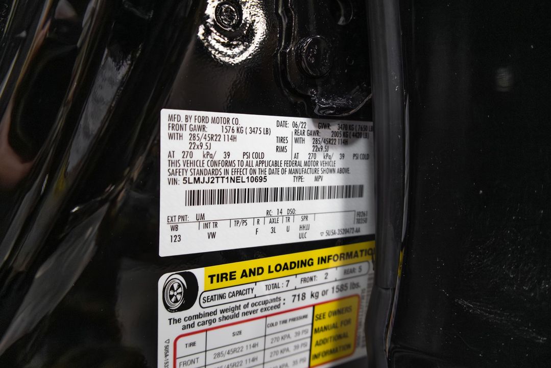 2022 Lincoln Navigator