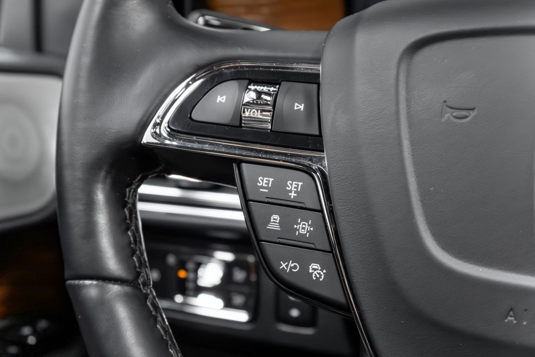 2022 Lincoln Navigator