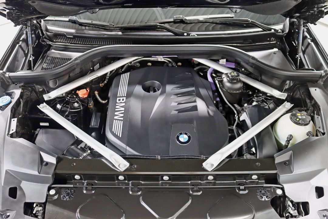 2025 BMW X5