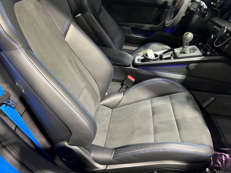 2024 Porsche 911 GT3 6 SPEED MANUAL COUPE