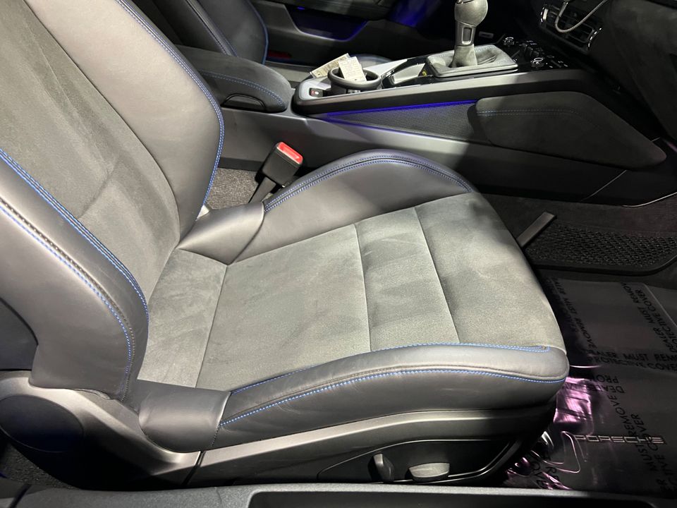 2024 Porsche 911 GT3 6 SPEED MANUAL COUPE