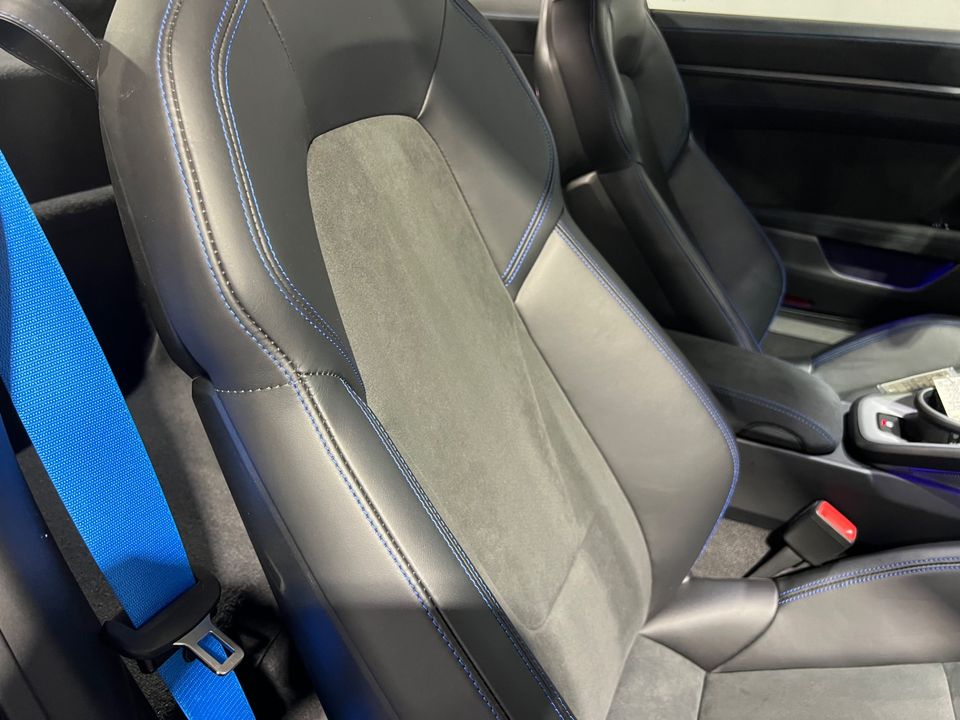 2024 Porsche 911 GT3 6 SPEED MANUAL COUPE