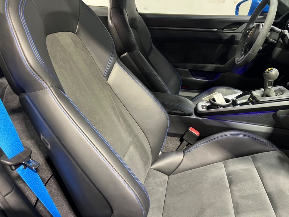 2024 Porsche 911 GT3 6 SPEED MANUAL COUPE