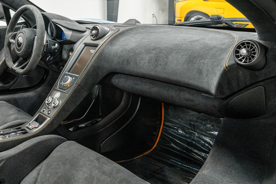 2016 McLaren 675LT