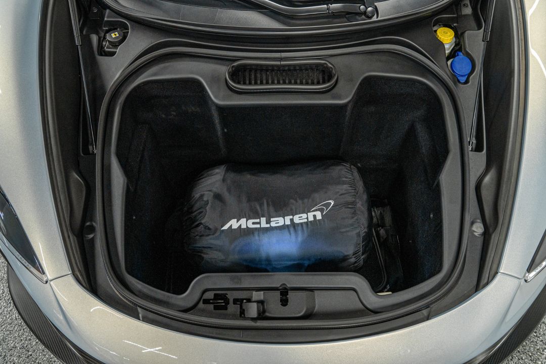 2016 McLaren 675LT
