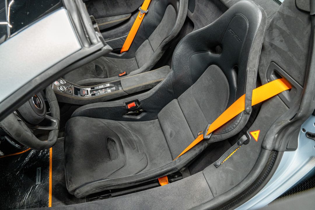 2016 McLaren 675LT