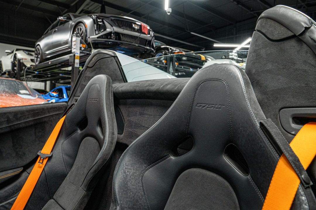 2016 McLaren 675LT