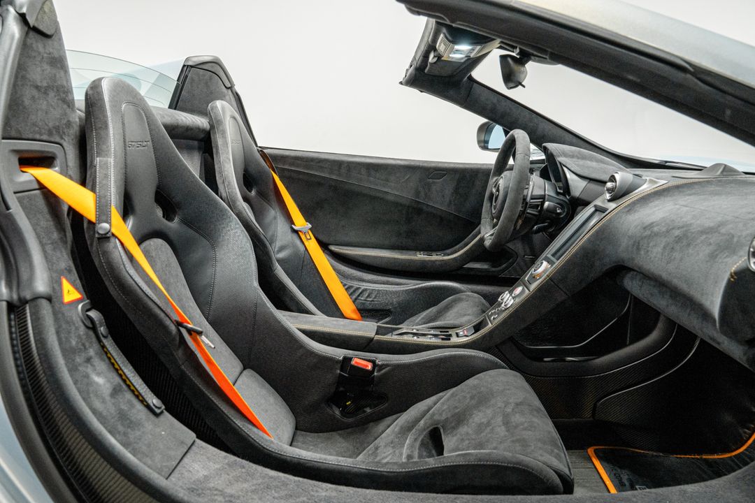 2016 McLaren 675LT