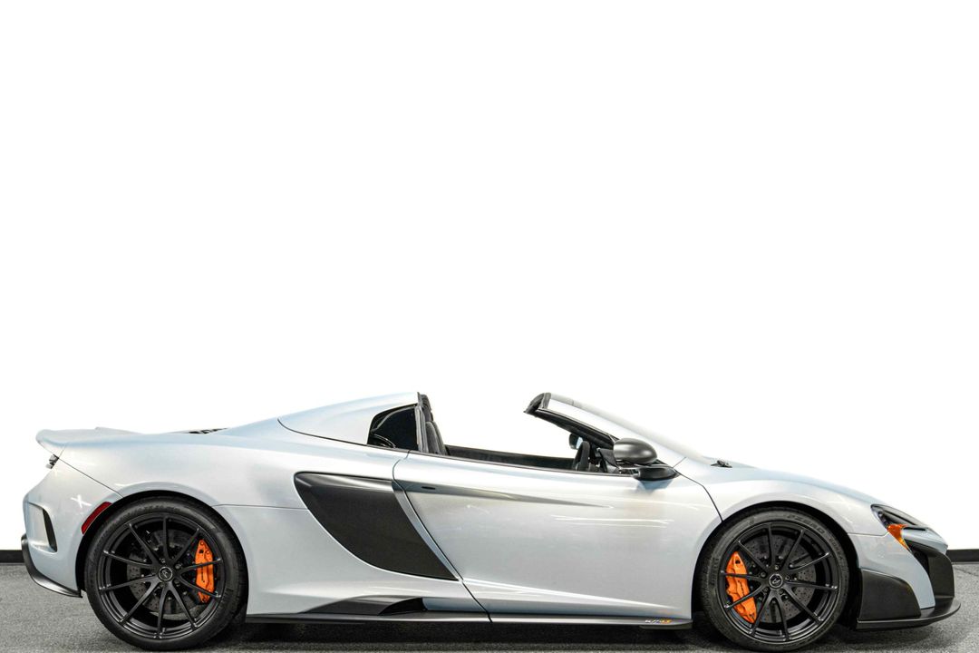 2016 McLaren 675LT