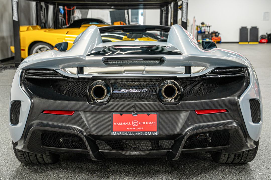 2016 McLaren 675LT