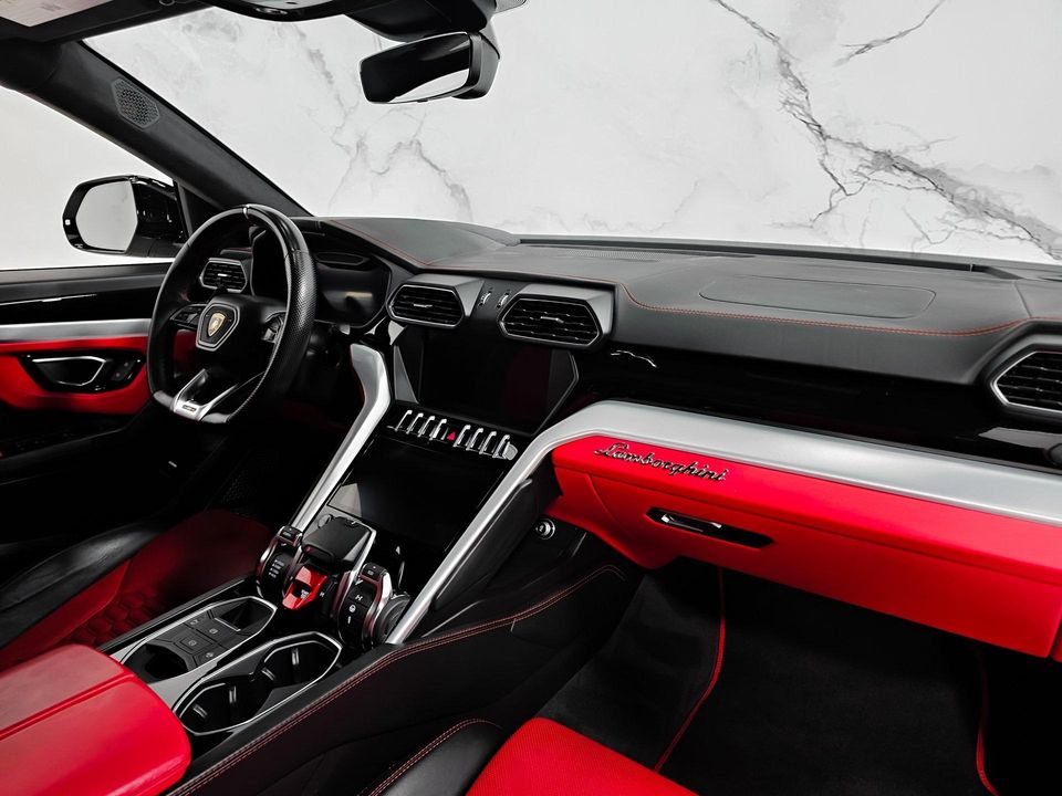 2019 Lamborghini Urus