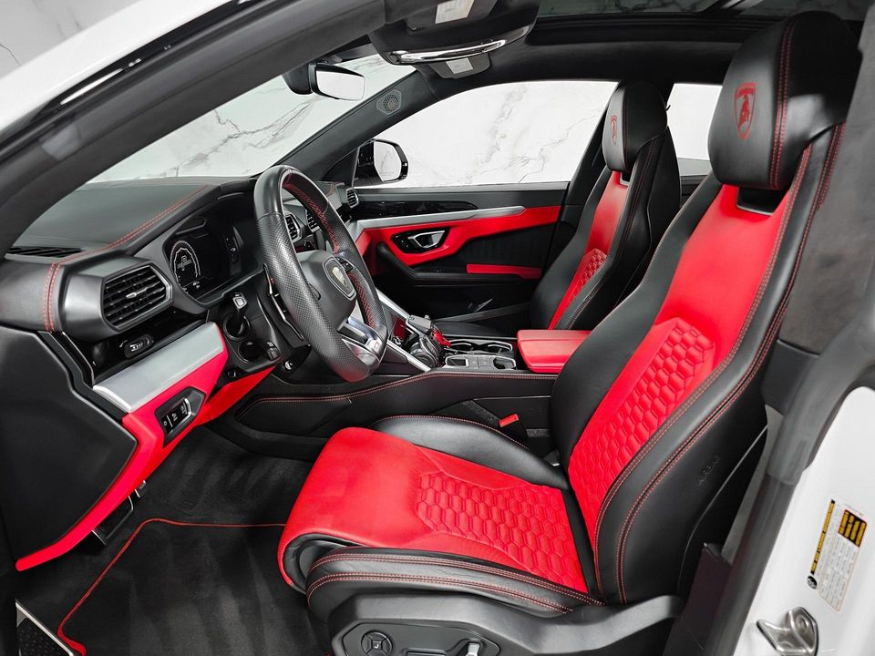 2019 Lamborghini Urus