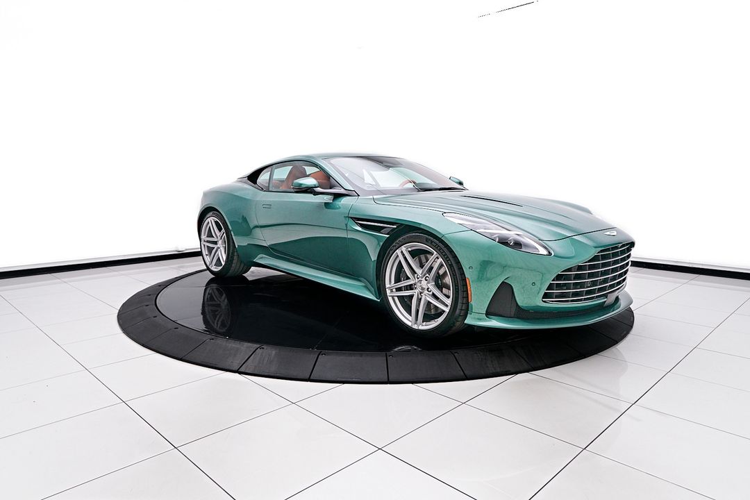 2024 Aston Martin DB12