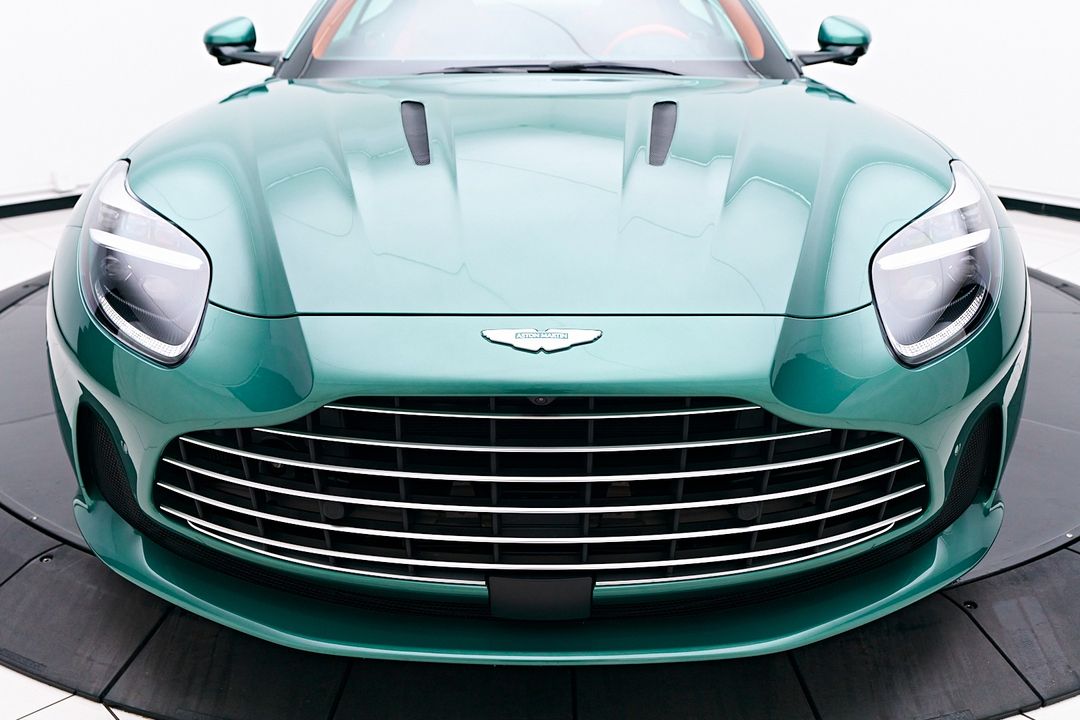 2024 Aston Martin DB12