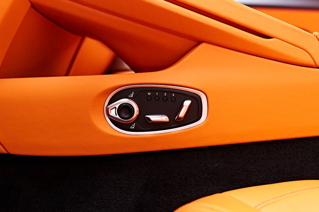 2024 Aston Martin DB12