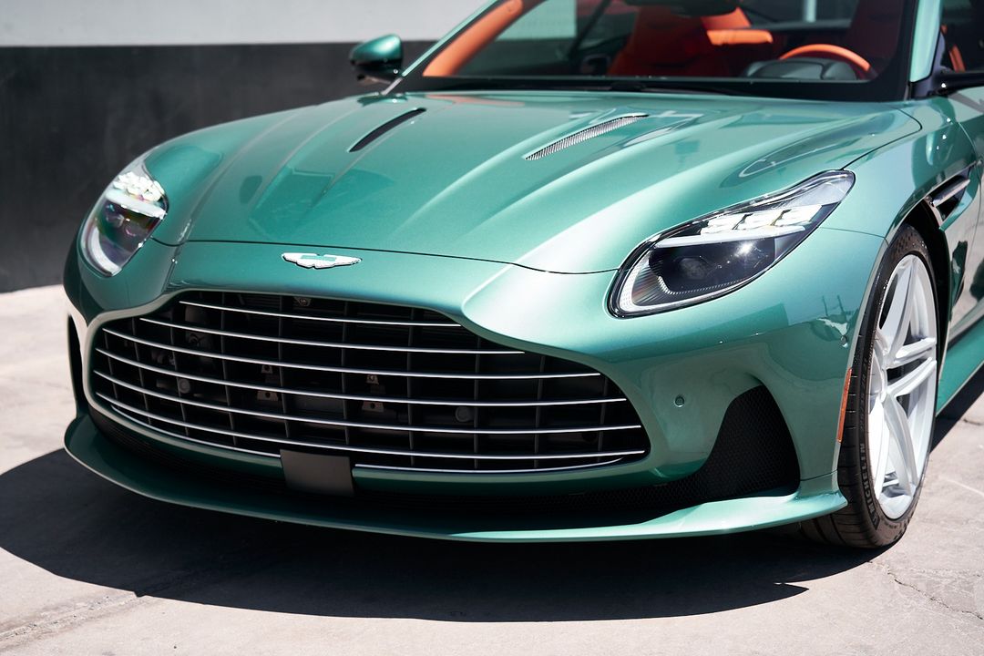 2024 Aston Martin DB12