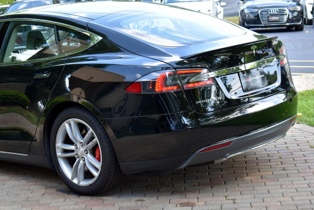 2014 Tesla Model S