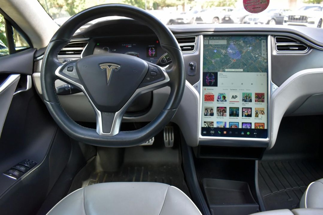 2014 Tesla Model S