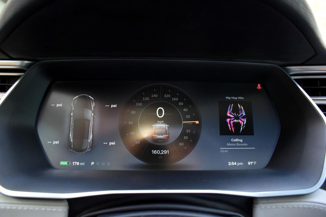 2014 Tesla Model S