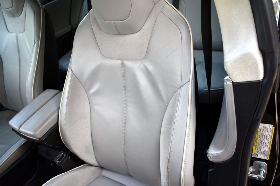 2014 Tesla Model S