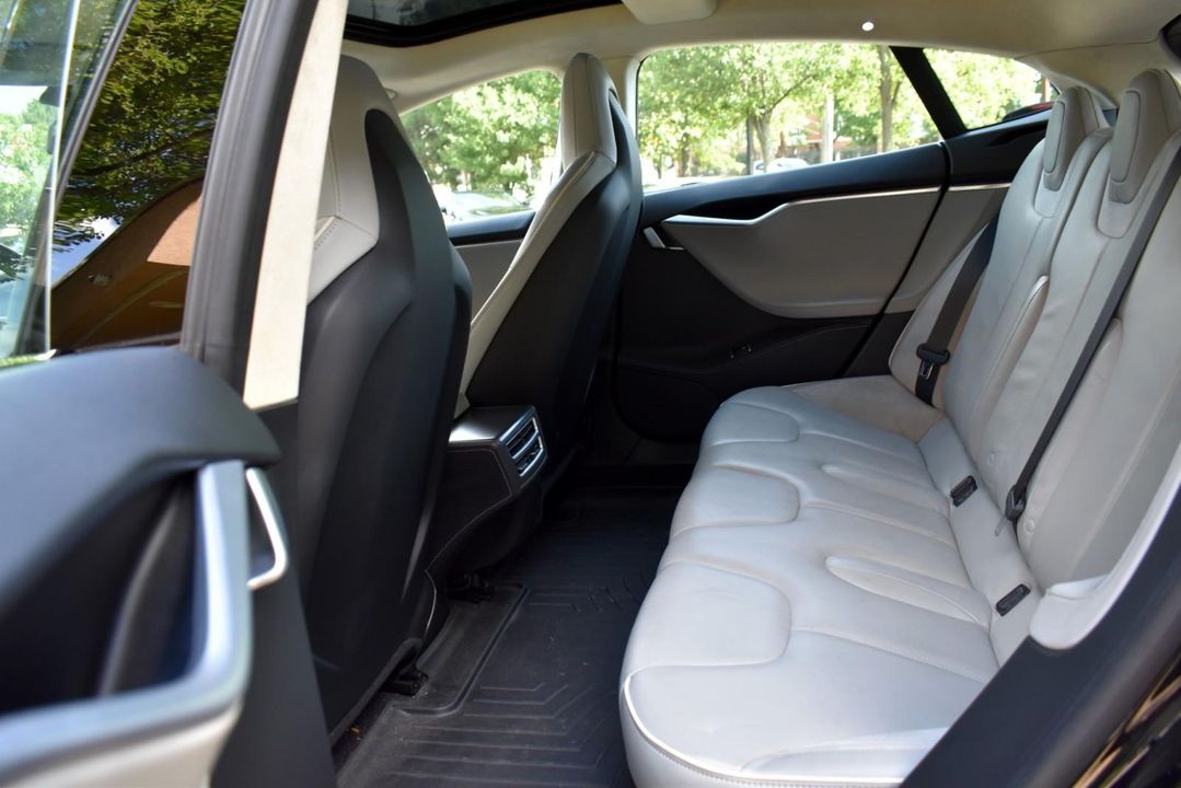 2014 Tesla Model S