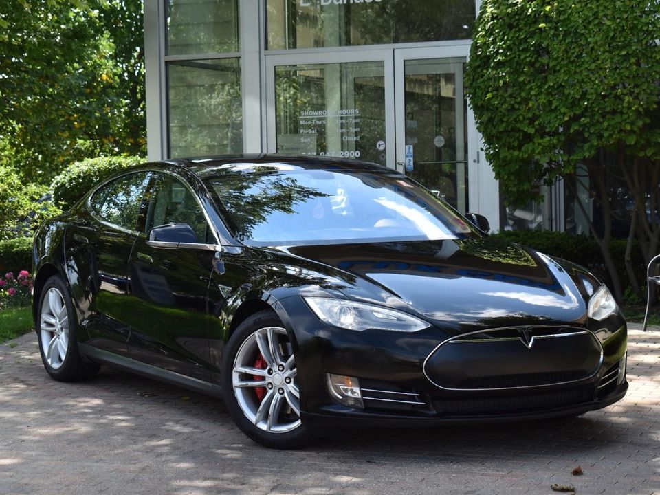 2014 Tesla Model S