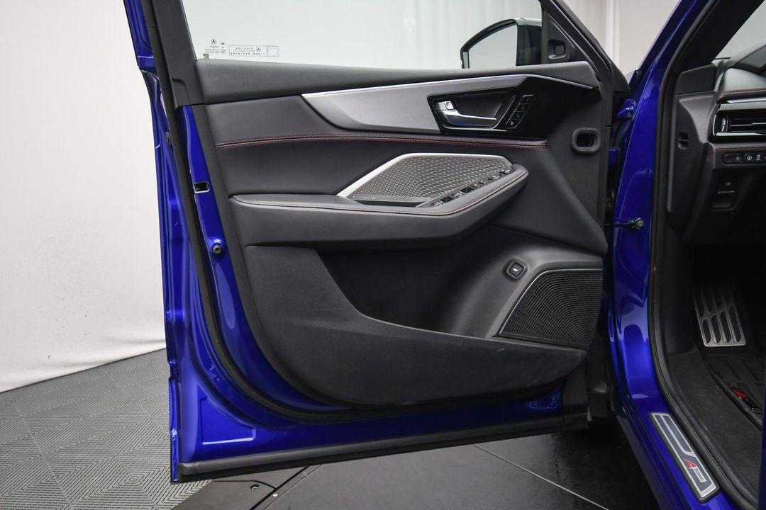 2023 Acura MDX