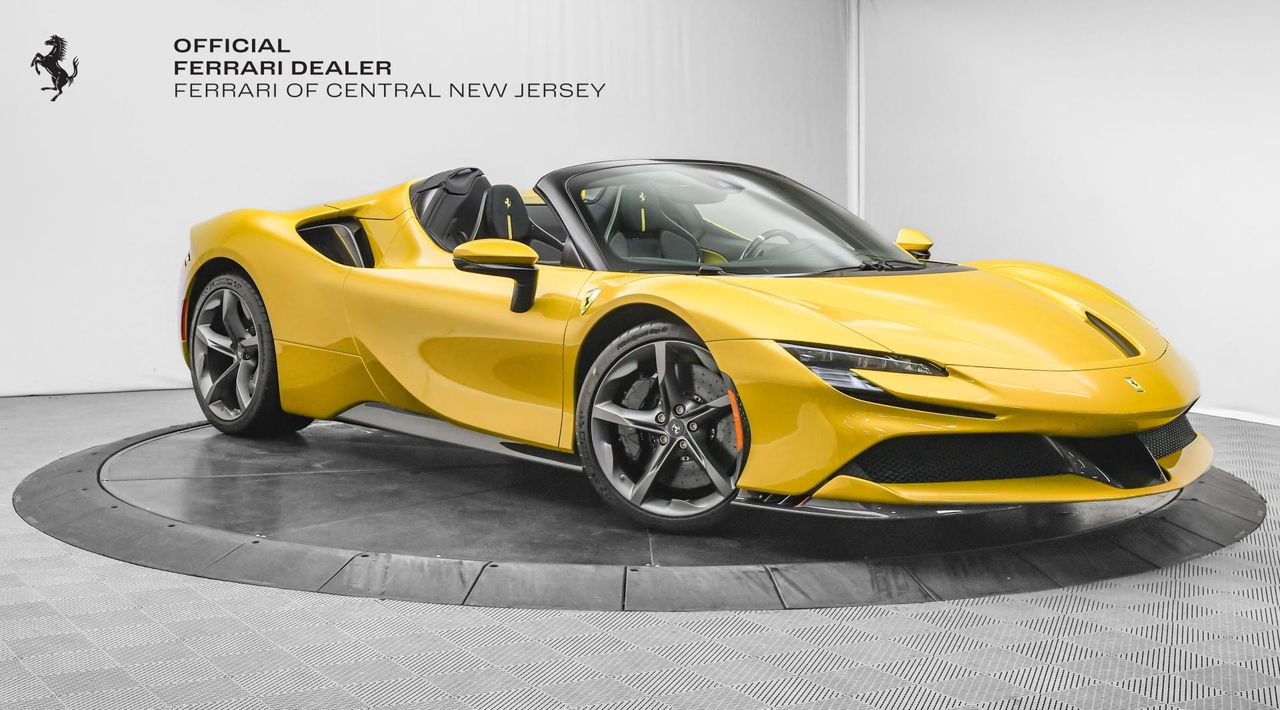 2022 Ferrari SF90 Spider