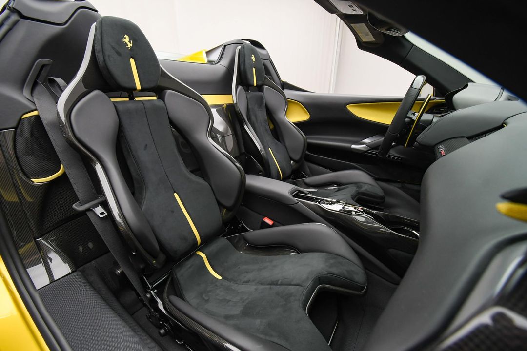 2022 Ferrari SF90 Spider