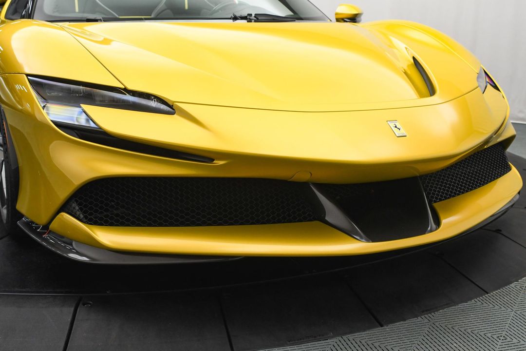 2022 Ferrari SF90 Spider