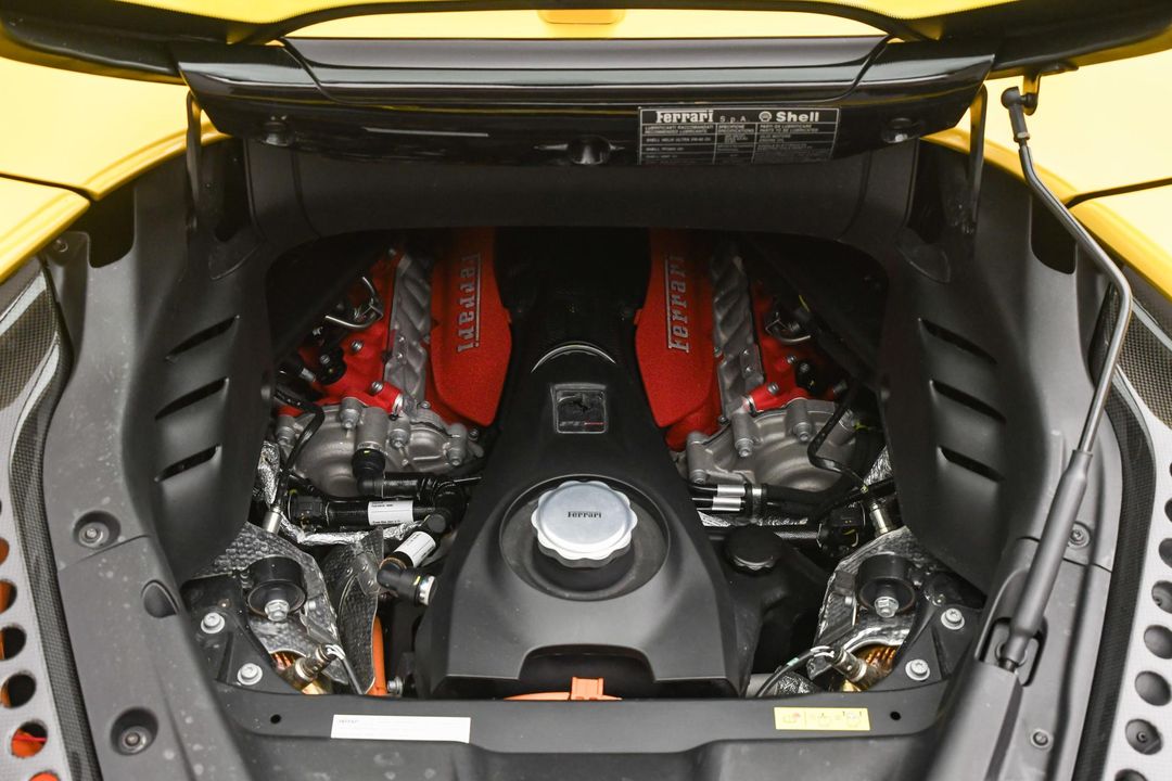 2022 Ferrari SF90 Spider