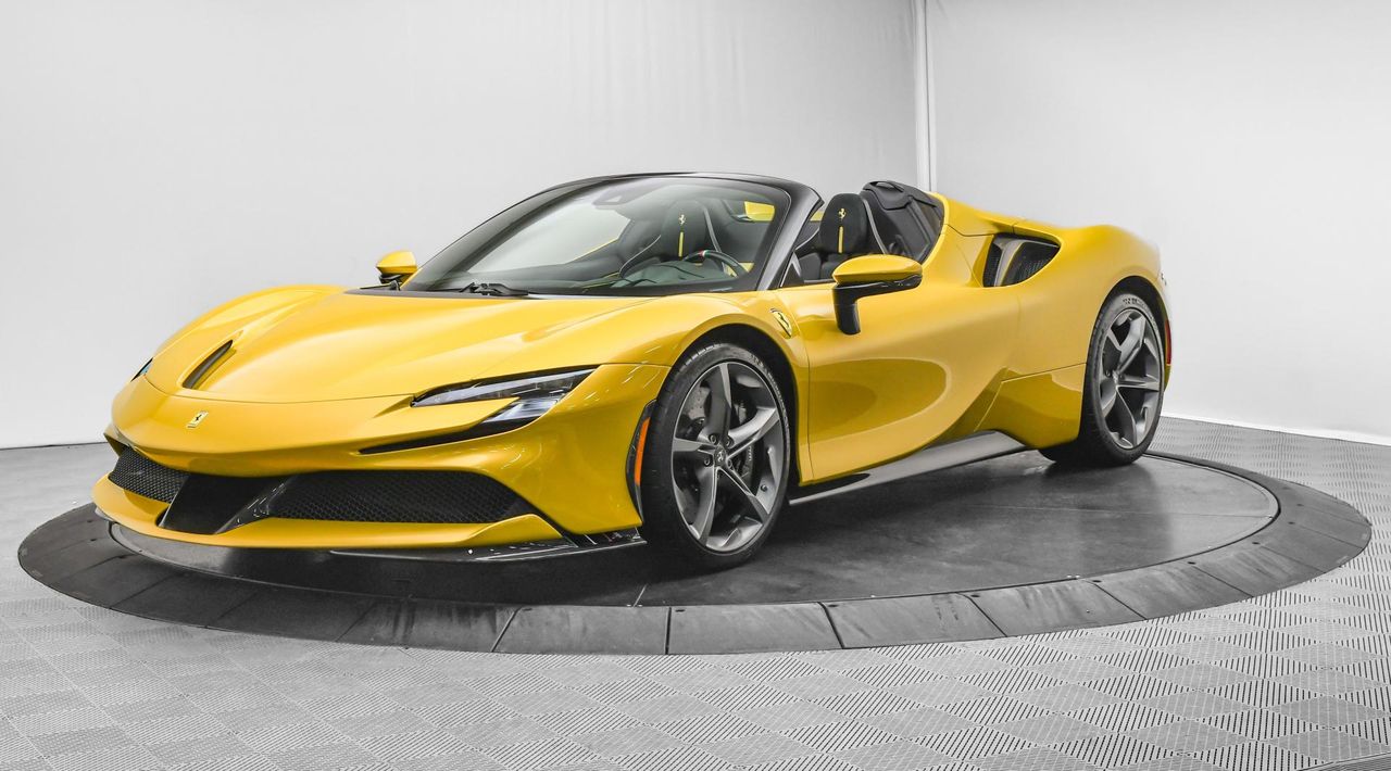 2022 Ferrari SF90 Spider
